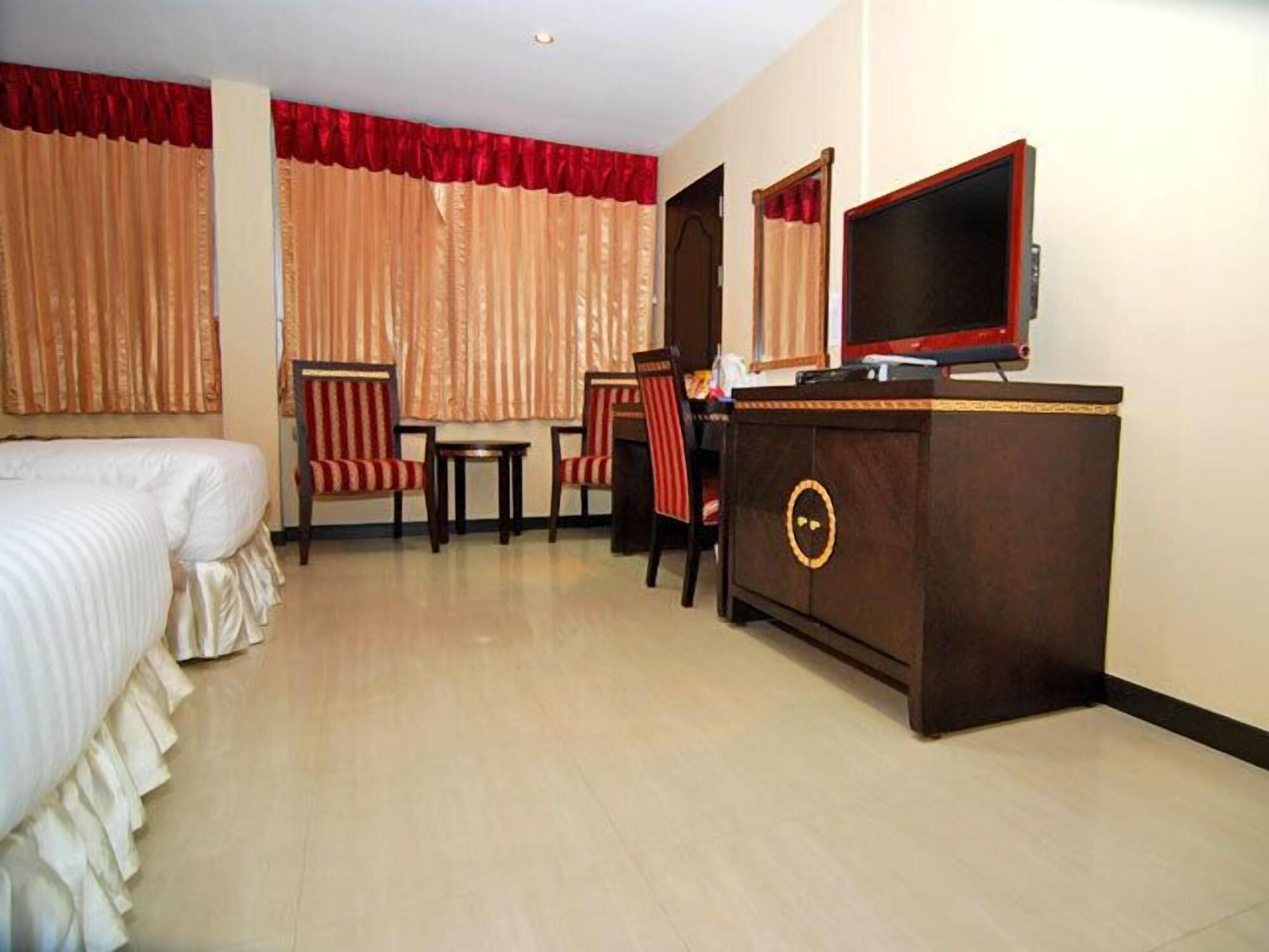 Lucky Palace Hotel Bangkok Exterior foto